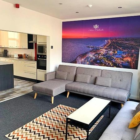 Blackpool Luxury Apartments Eksteriør billede